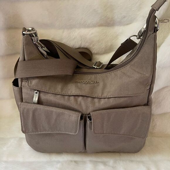 Baggallini Light brown nylon detachable crossbody bag with silver tone hardwares - Picture 1 of 13
